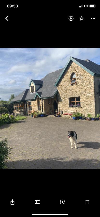 Bedroom With Private Bathroom And Stunning Views In Beautiful Home Letterkenny Exterior foto